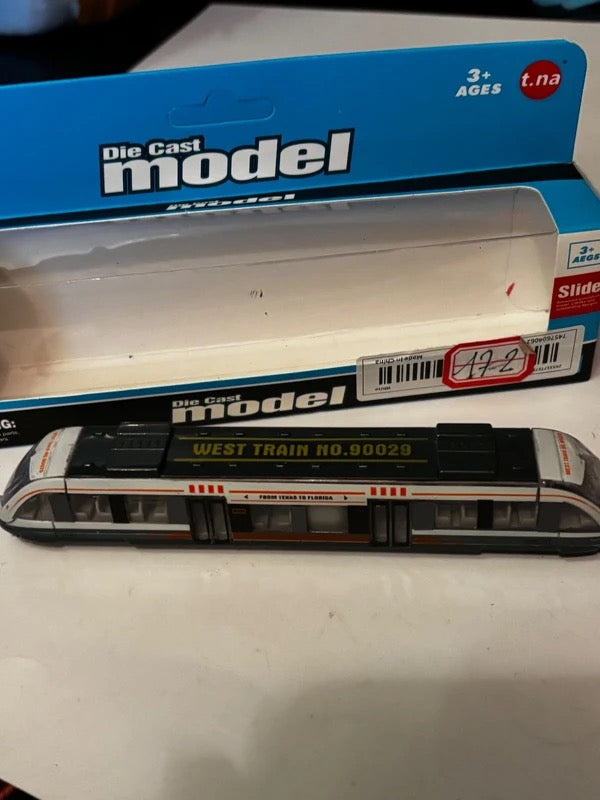 TRAMWAY MÉTAL – MODÈLE RÉALISTE – ÉCHELLE 1:64