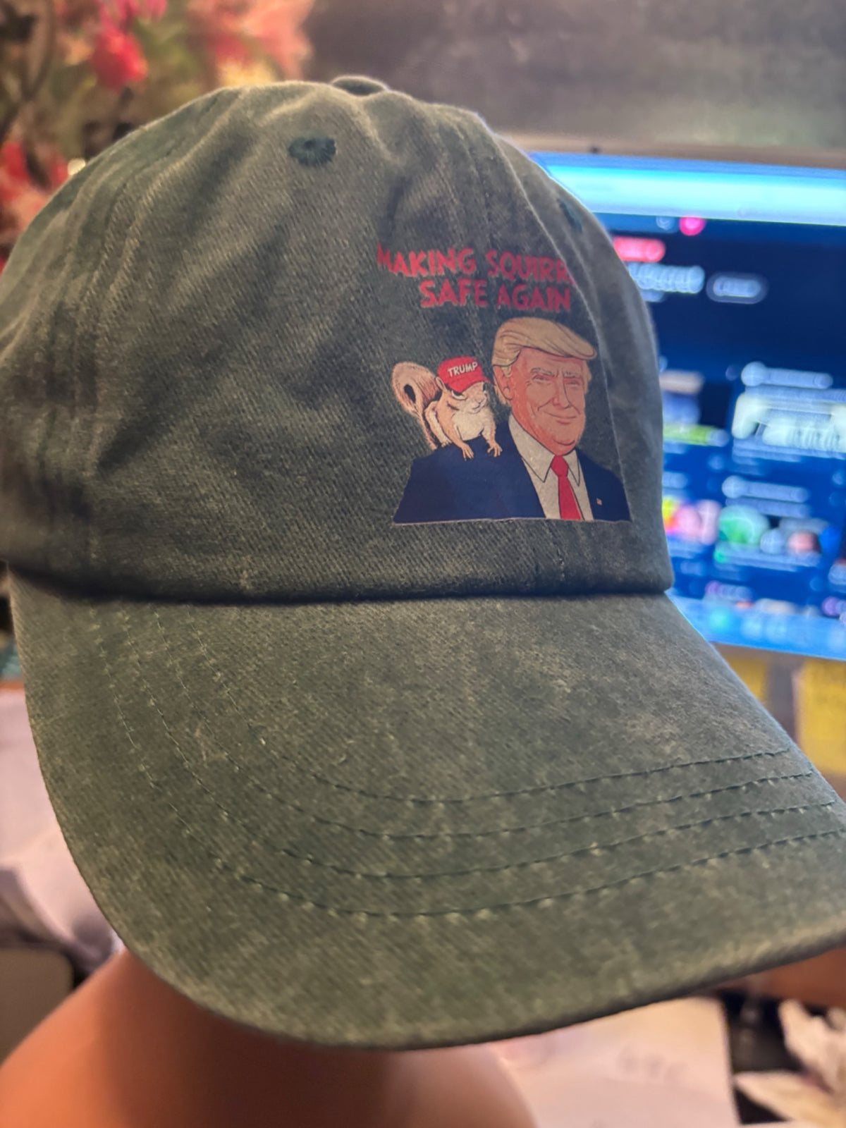 🐿️ CASQUETTE HUMOUR "MAKING SQUIRRELS SAFE AGAIN" 🐿️