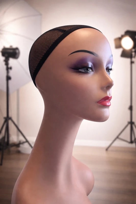 Tête de mannequin professionnelle - Teint hâlé - Taille 54