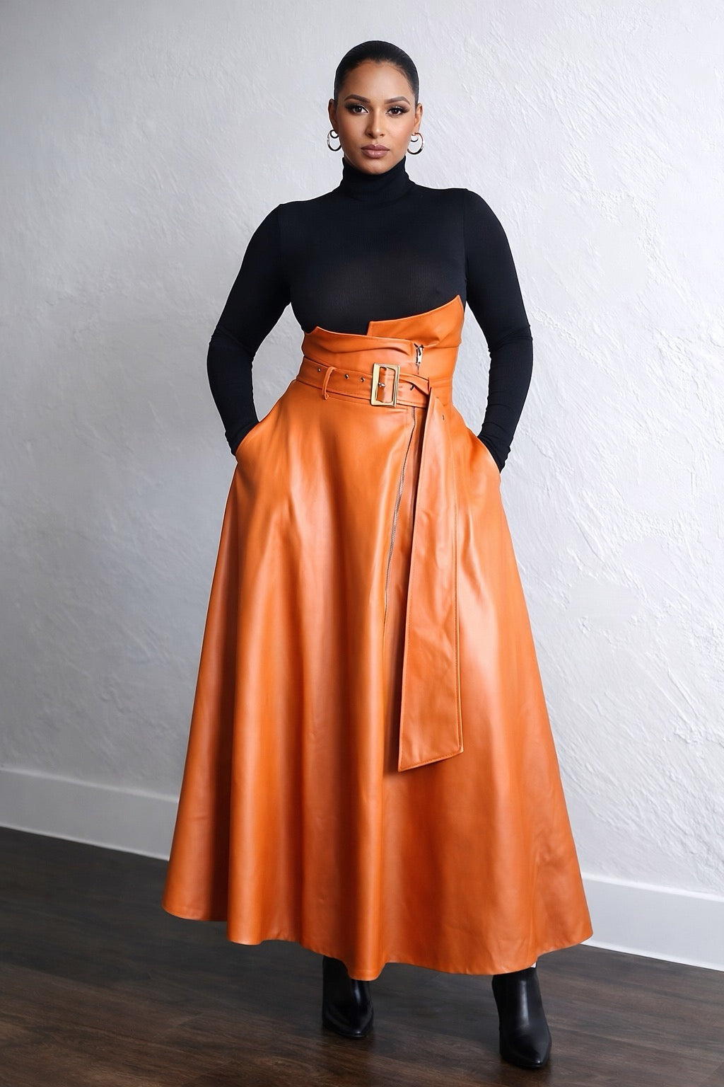 JUPE LONGUE SIMILICUIR  TAILLE HAUTE; ORANGE CHIC ✨