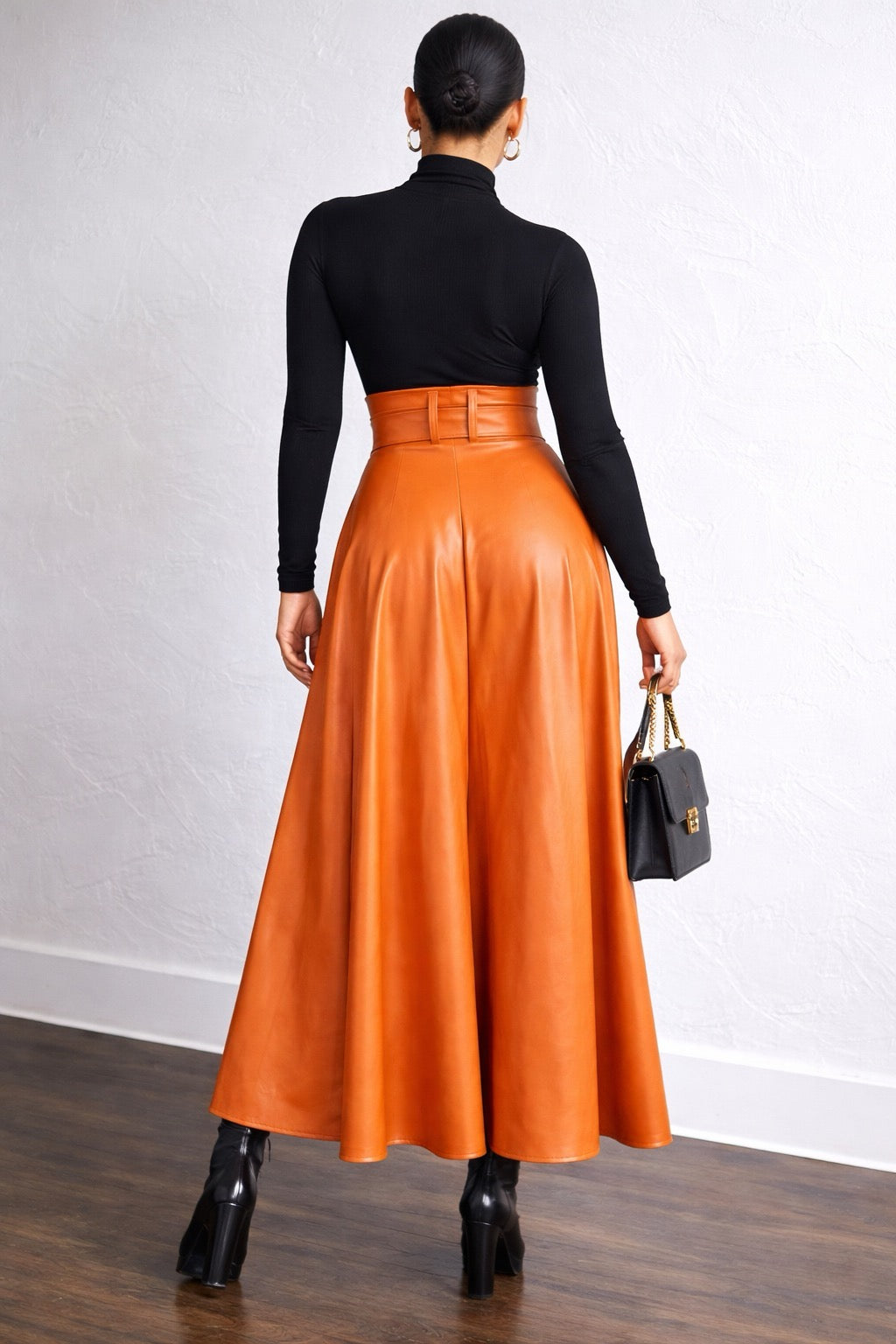 JUPE LONGUE SIMILICUIR  TAILLE HAUTE; ORANGE CHIC ✨