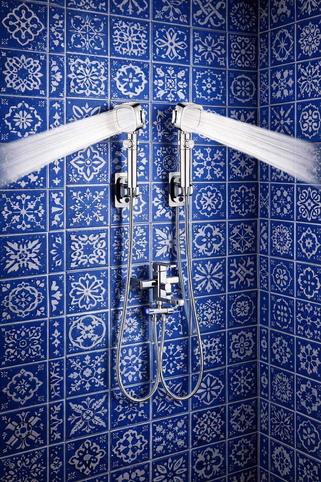 Douche en duo — 2 têtes de douche portables