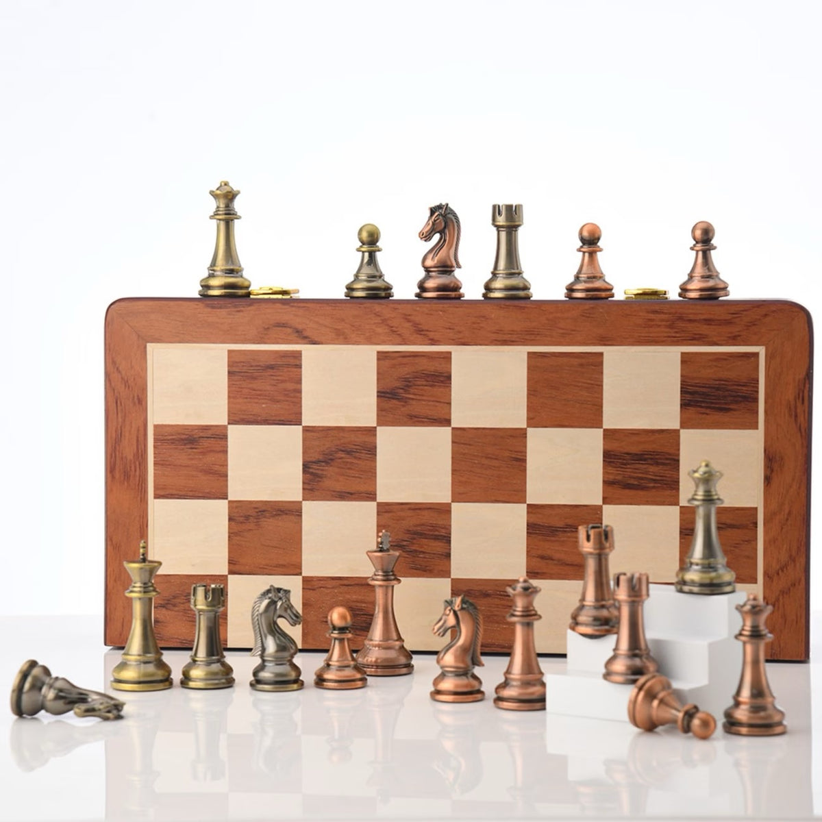 ♟️ Jeu d'Échecs Prestige 30 × 30 cm – Pièces Métal Massif & Coffret Bois Pliable